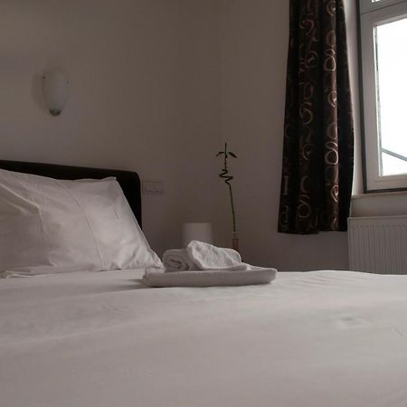 Bed & Breakfast Op 'T Indsje Cadier en Keer Exteriör bild